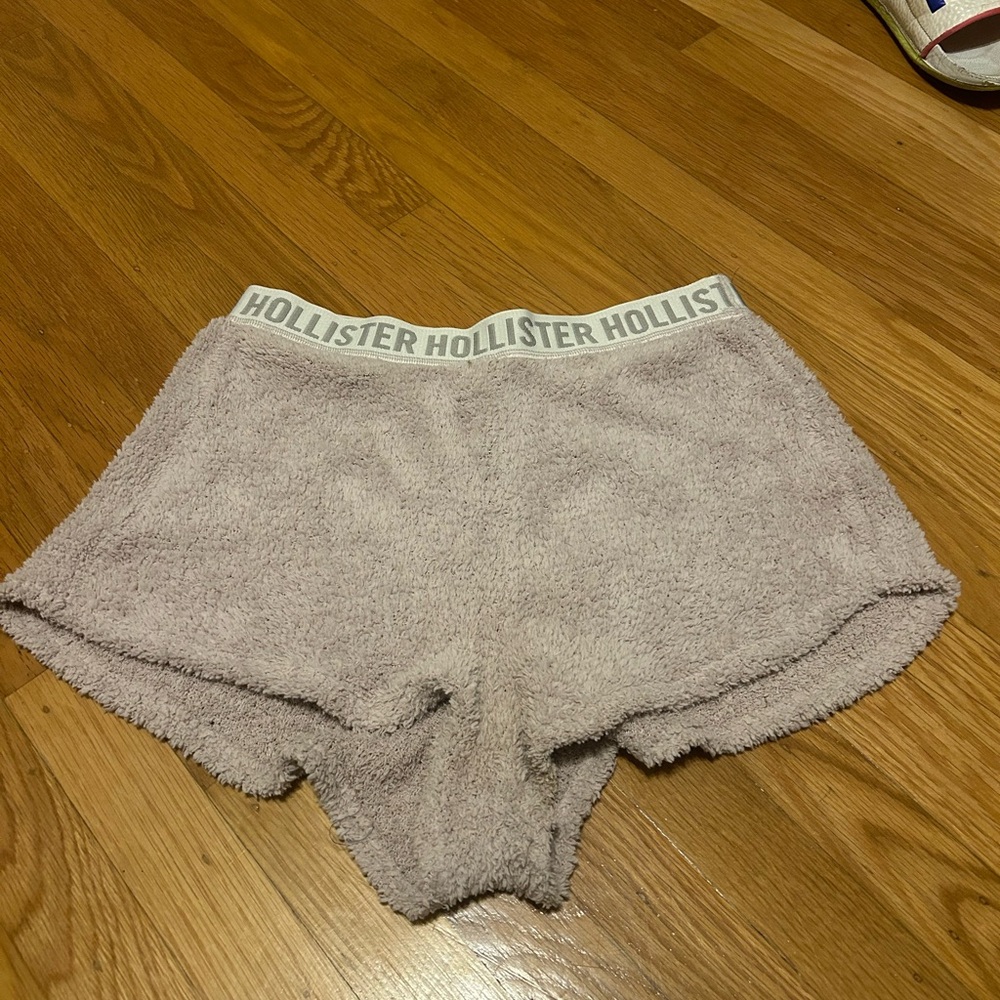 small “california sleep” Hollister shorts